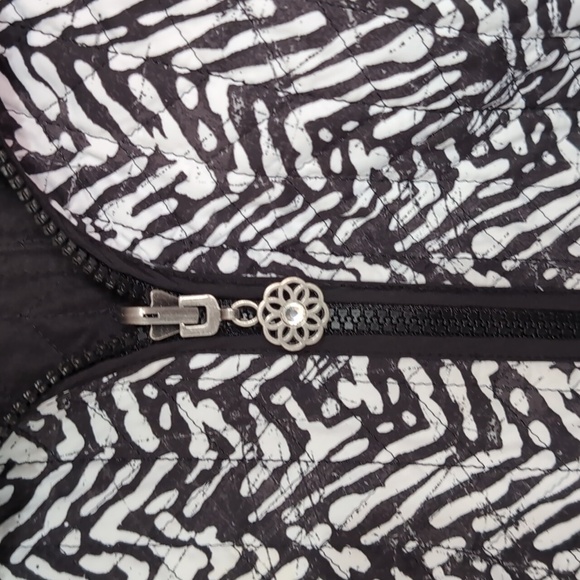 Handmade Quilted Reversible Zip Vest Black White Geometric Pattern Plus Size - Picture 2 of 7